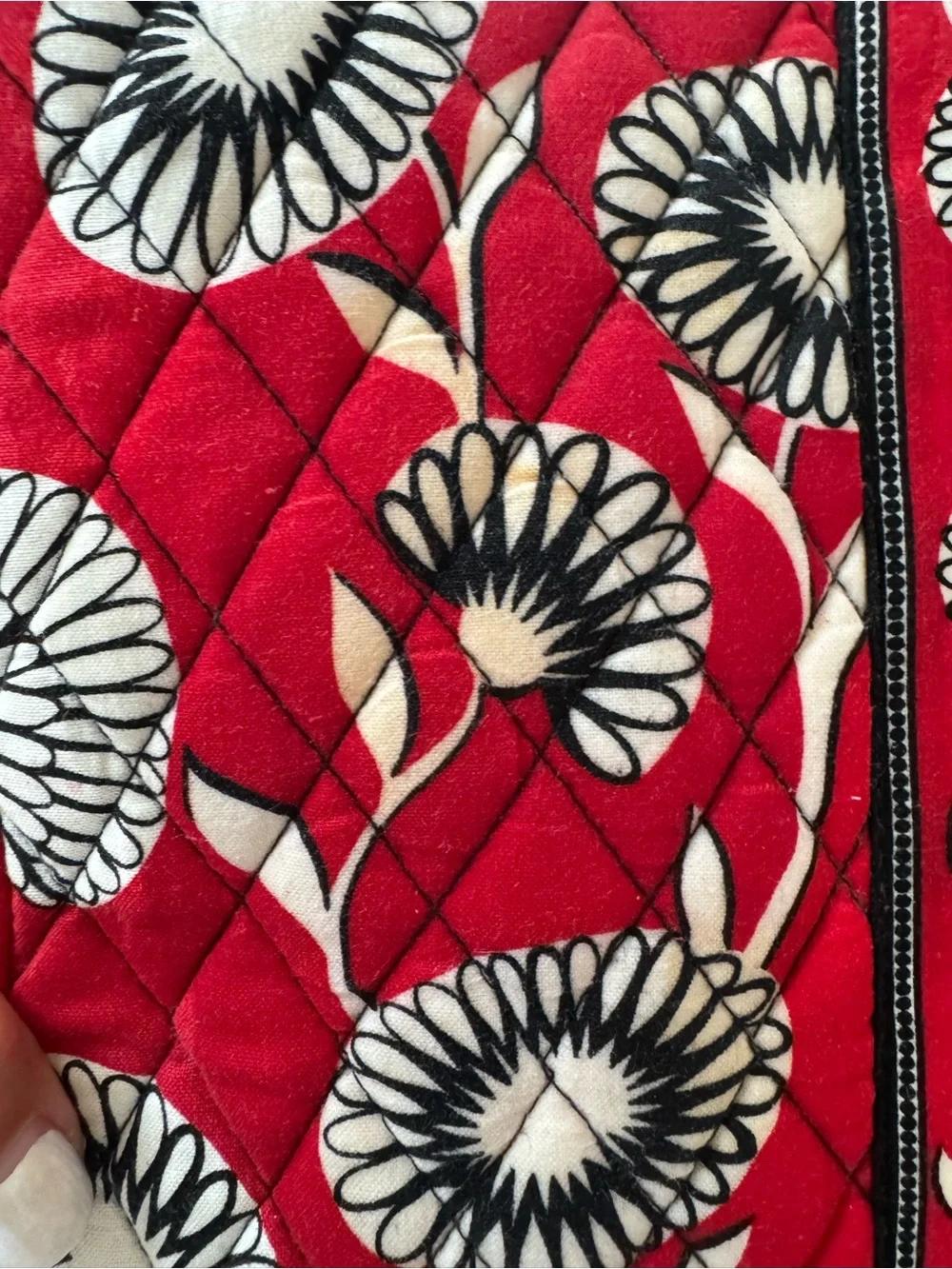 Vera Bradley Deco Daisy Small Quilted Tablet Sleeve